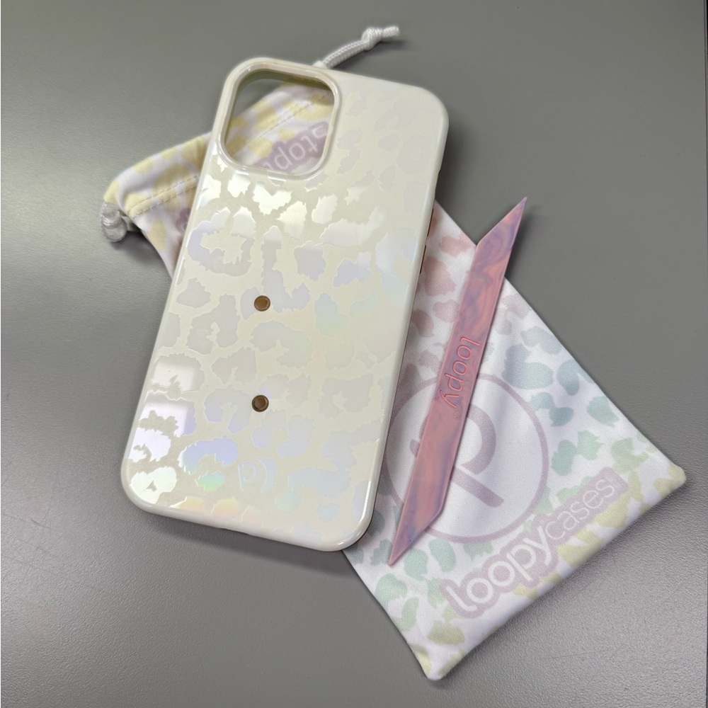 iPhone 13 Pro Max Loopy Case